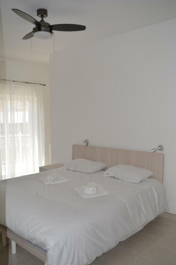 Hortensia 2 Bedroom Apartment St. Paul's Bay Exterior photo